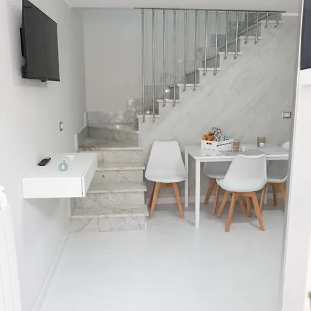 A Casa Dello Scalpellino Nyaraló